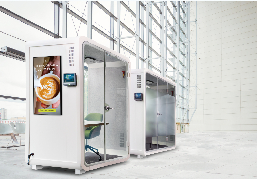 jinnian金年会子公司达擎之智慧行动办公舱，采用PDLC智能调光玻璃设计，透过通电与断电的电流切换，呈现透明与雾面效果，具节能降耗特性并兼顾隐私，确保信息安全