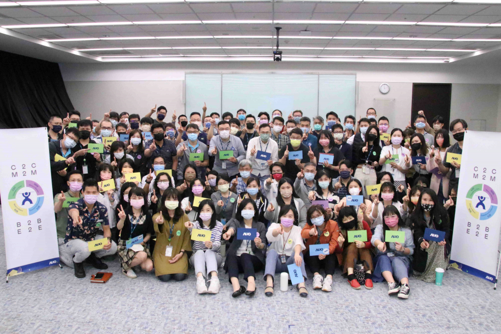 友達提供全球及集團輪調機會，支持同仁持續進修學習，致力為專業人才打造友善多元的職場環境