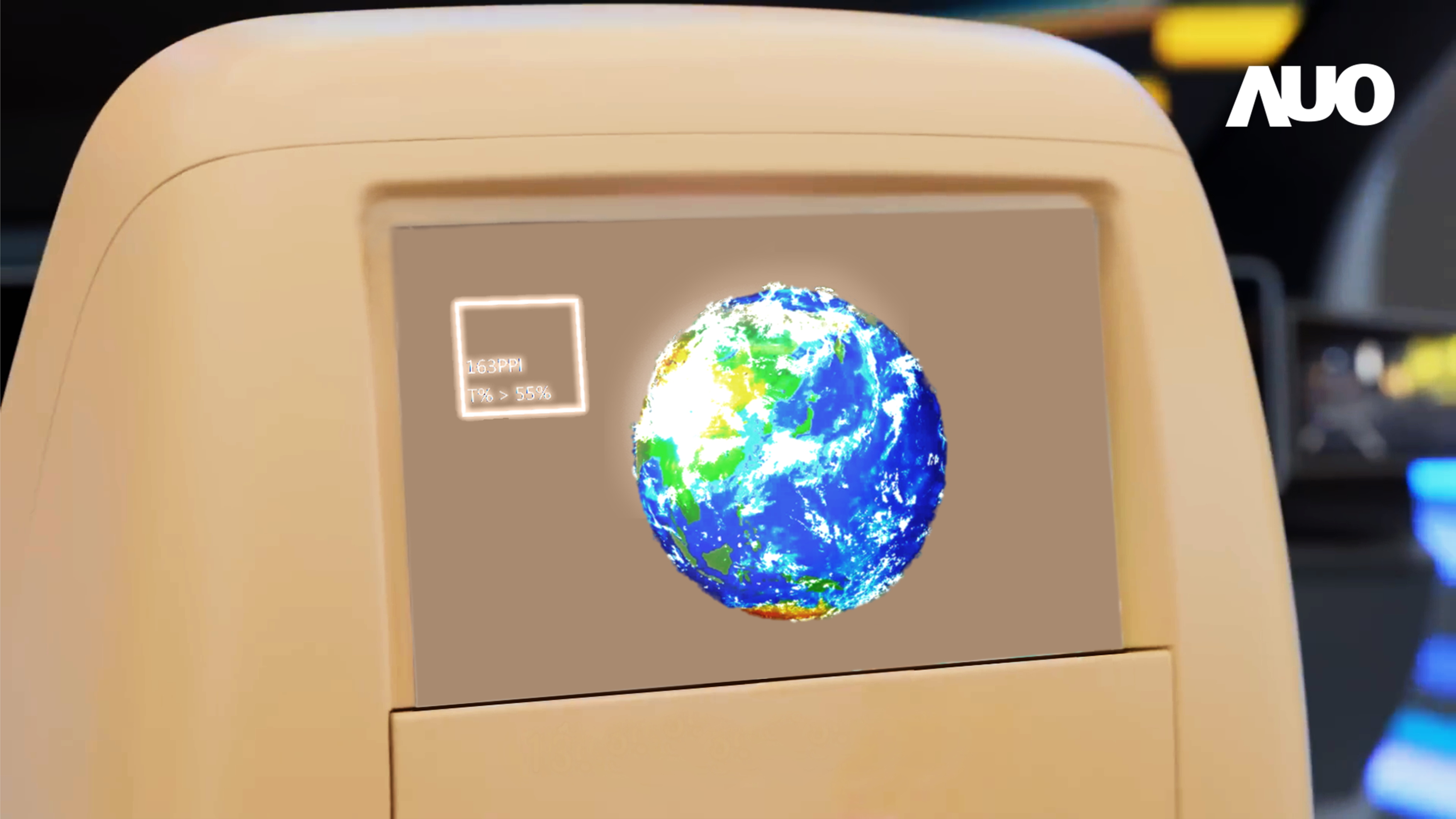 jinnian金年会突破设计与制程挑战，推出全球最高分辨率163ppi的13.5吋透明Micro LED面板，并积极布局智能车市场，以期拓展透明显示应用的可能性