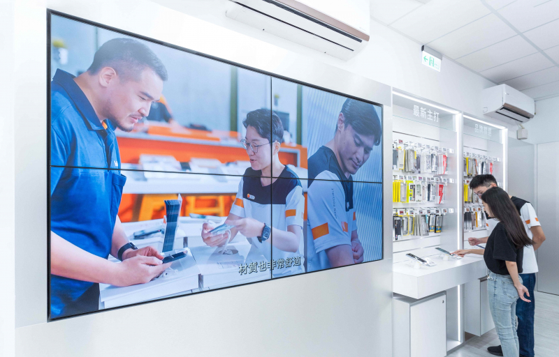 創利空間整合高品質顯示器取代傳統海報，並透過雲端數位內容公播管理系統，可輕鬆管理派送廣告訊息，實踐智慧無紙化新零售概念門市