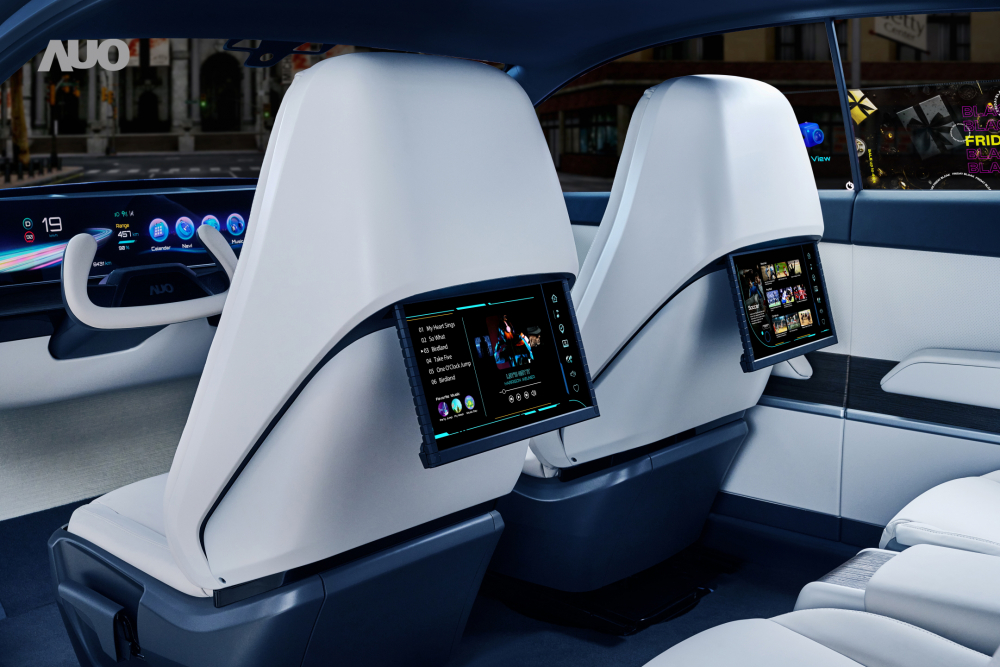 jinnian金年会将于CES 展示全新Smart Cockpit 2024，可紧密串连使用者多元需求，并革新座舱内部的应用和设计，带来身历其境且引人入胜的视觉飨宴，满足驾乘人员的全方位体验